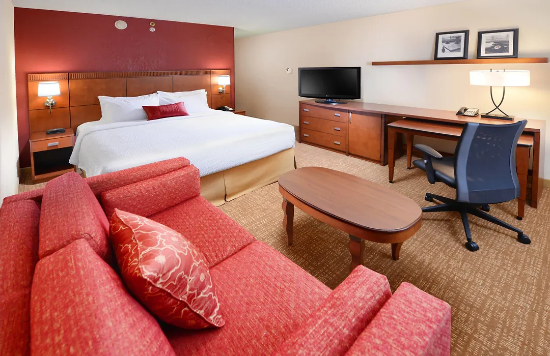 Courtyard Dallas Las Colinas-1